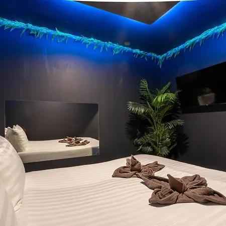 The Jungle Villa Khophai Pattaya Center 5 Bedroom Exterior photo